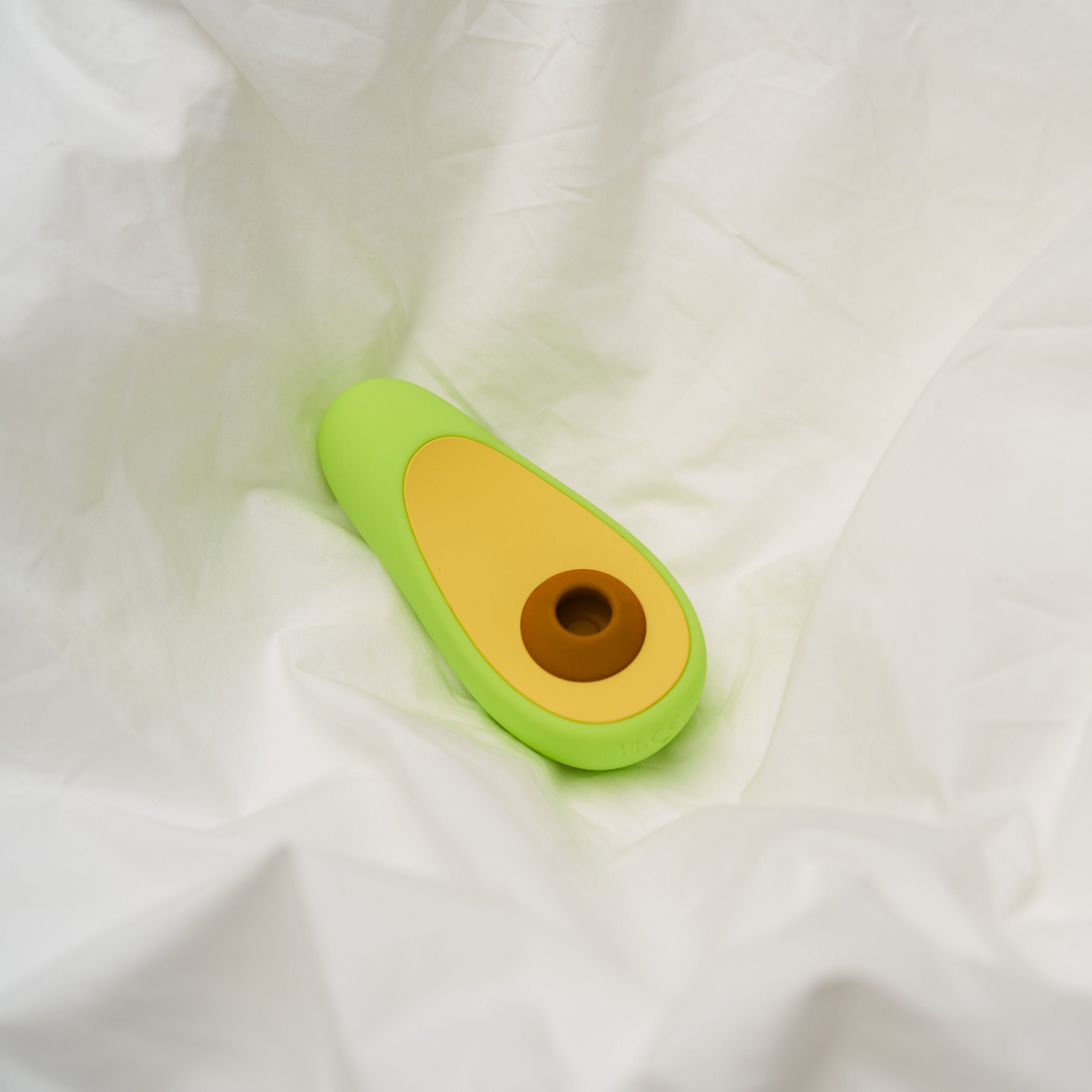 Avo sex toy — charging